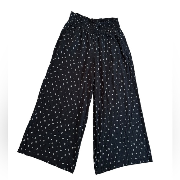 Torrid Pants Womens Black Print Wide Leg Plus Trousers Flowy Pockets size 1R - Picture 4 of 17